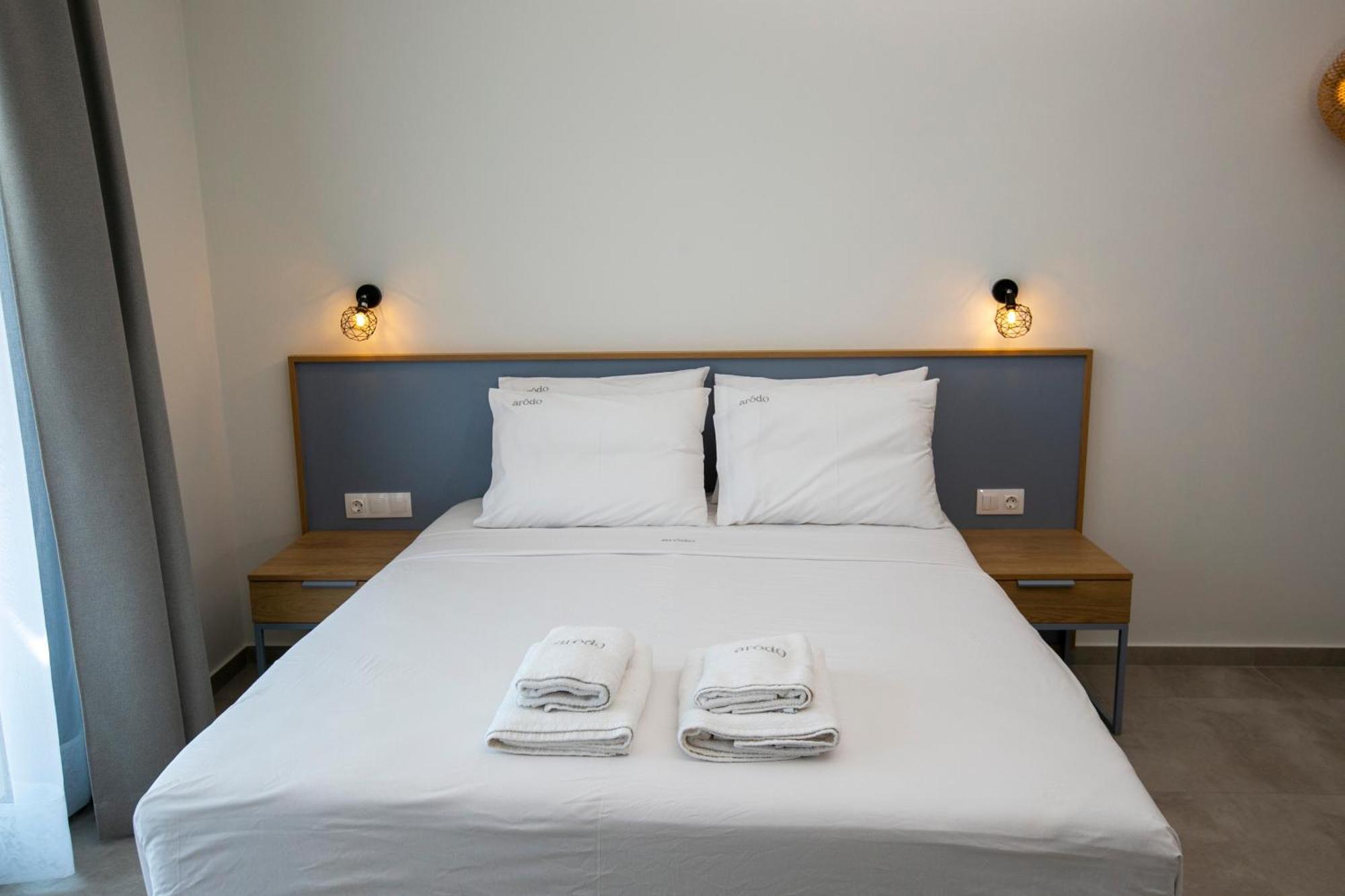 Arodo Suites Nea Iraklitsa Eksteriør bilde